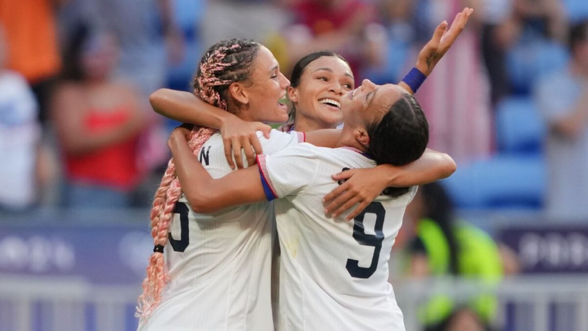 ‘Triple Espresso’ reunited in latest USWNT squad