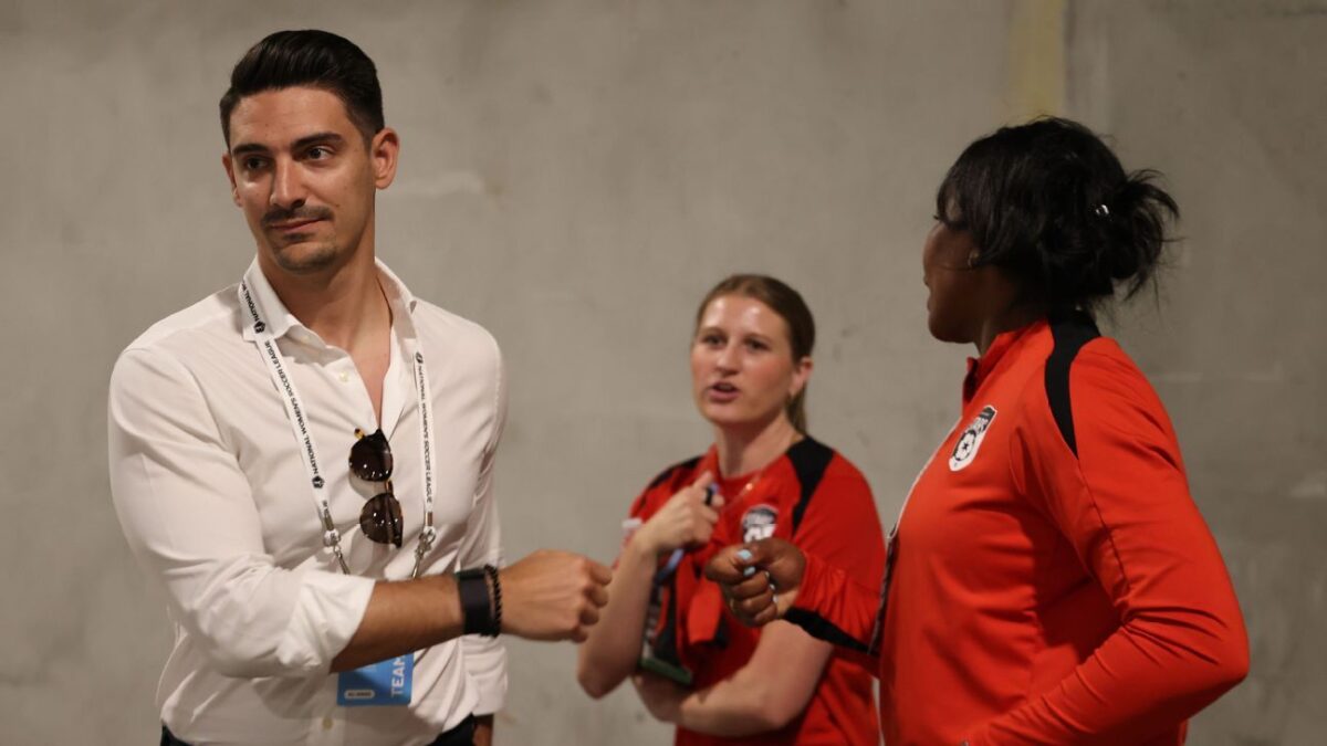 Chicago Stars fire GM amid poor start to season